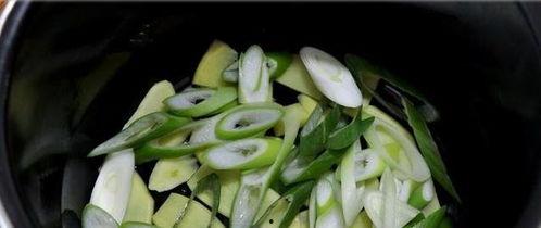 鸡的牙齿图片,揭秘鸟类中的独特现象