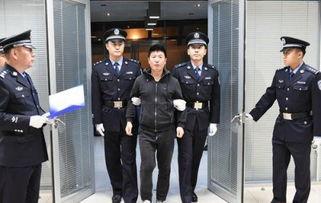 金马药业闫永明背景,揭秘药业巨头背后的传奇人物